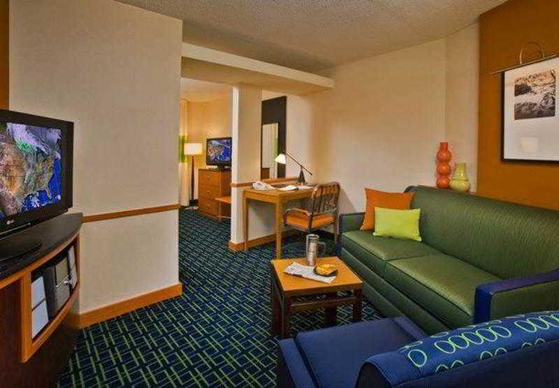Fairfield Inn And Suites New Buffalo Εξωτερικό φωτογραφία
