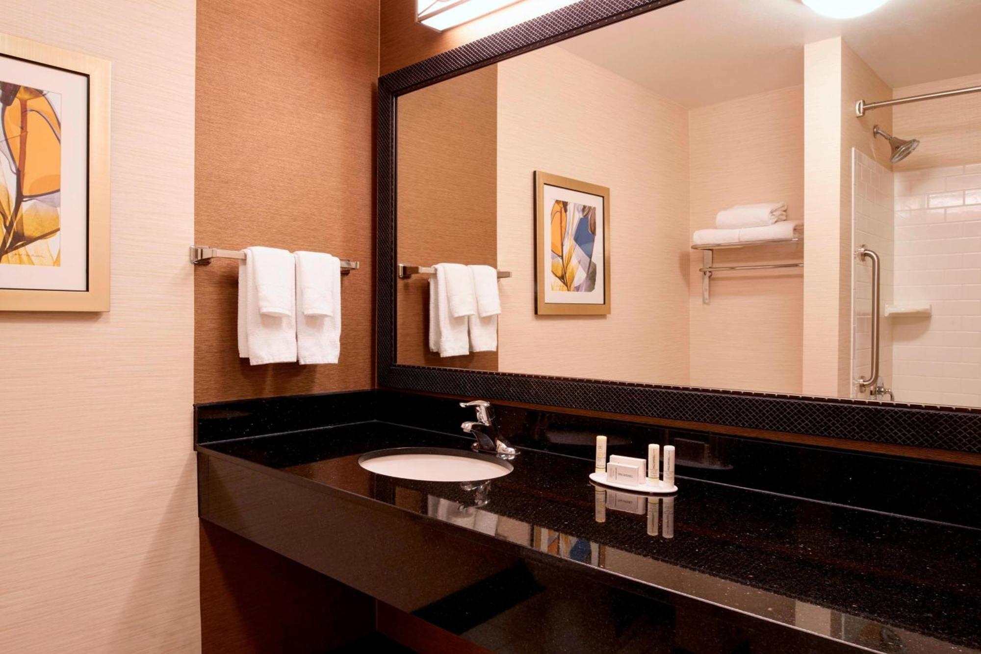 Fairfield Inn And Suites New Buffalo Εξωτερικό φωτογραφία