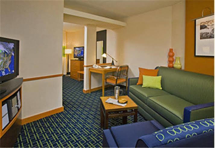 Fairfield Inn And Suites New Buffalo Εξωτερικό φωτογραφία